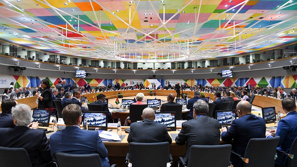 Bruxelles cherche à regagner de l'influence en Amérique latine, alors que le sommet des dirigeants commence