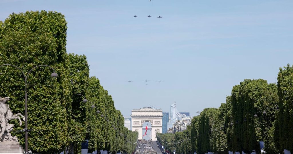 La France interdit les feux d'artifice en raison des violences du 14 juillet