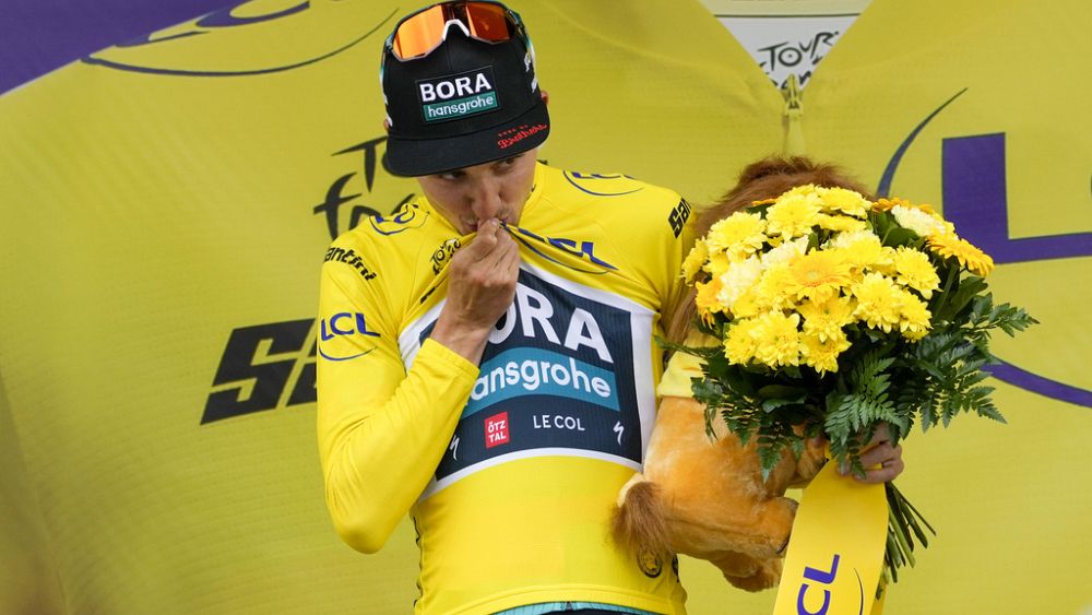 L'ancien champion du Giro Hindley revendique le maillot jaune sur l'étape de montagne du Tour