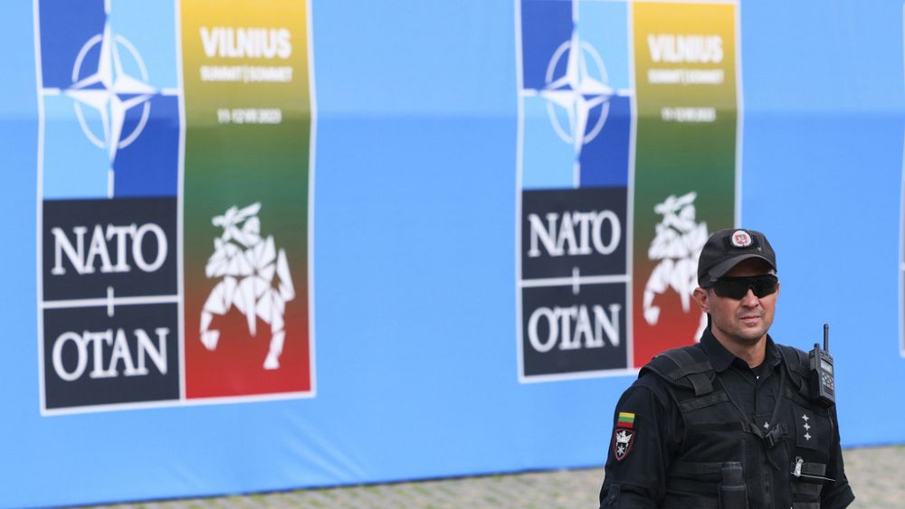 Le chef de l'OTAN s'engage à envoyer un message "positif" à l'Ukraine lors du sommet de Vilnius