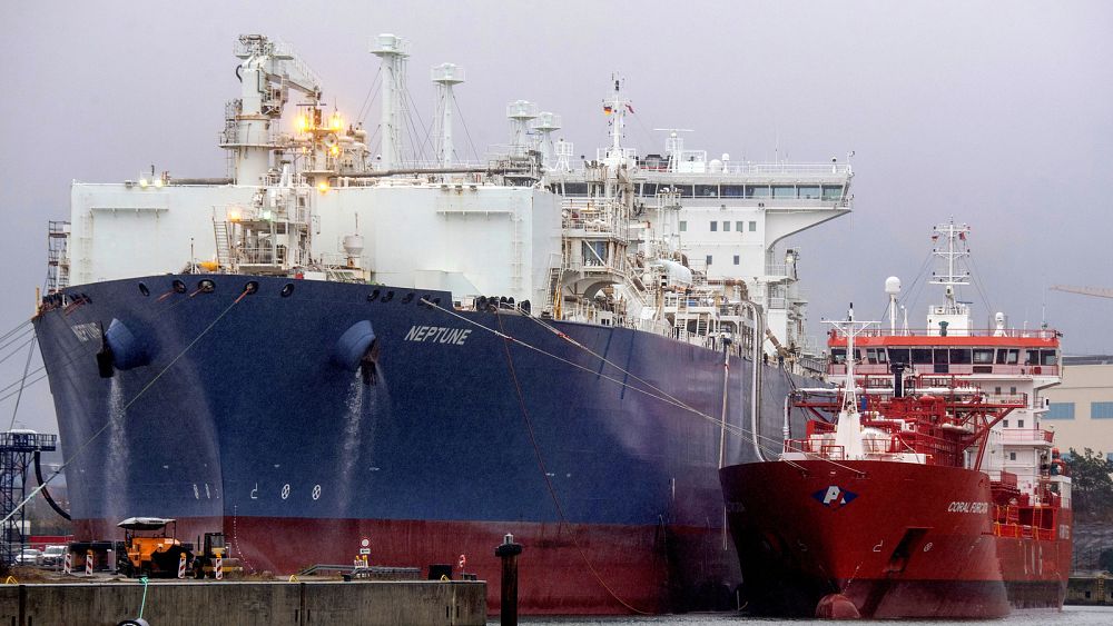 L’UE s’éloigne du gaz russe malgré la hausse des importations de GNL – Commission européenne