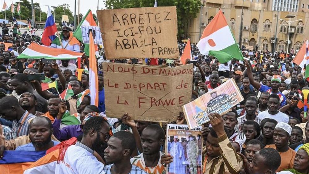 La junte nigérienne demande à l'ambassadeur de France de quitter le pays