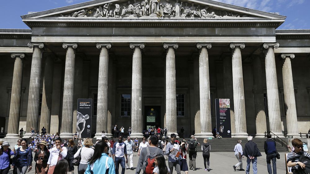 Un membre du personnel du British Museum limogé après des objets "manquants, volés ou endommagés"