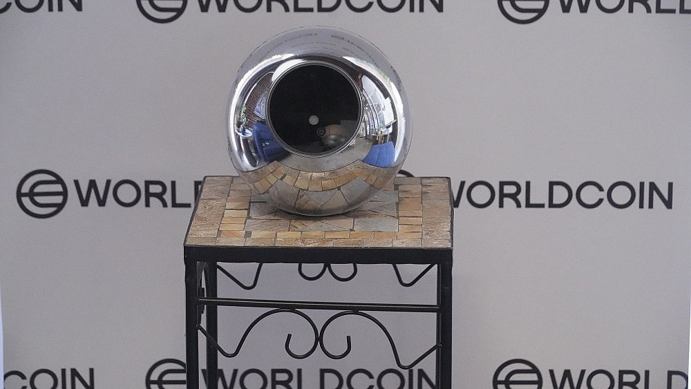 Worldcoin : Le projet crypto qui cherche à conquérir le monde avec sa technologie d'identification basée sur l'iris