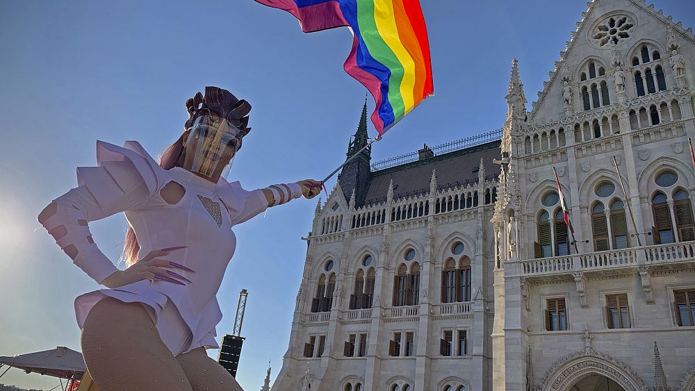 La Budapest Pride conteste devant les tribunaux la loi hongroise sur la « propagande LGBT »