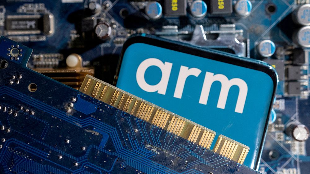 Chipmaker Arm lance la plus grande introduction en bourse de l'année - Apple et Samsung font partie des acheteurs