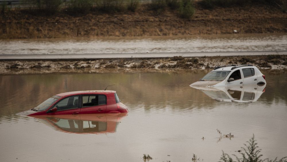 Deux morts et trois disparus en Espagne après les pires pluies depuis des années