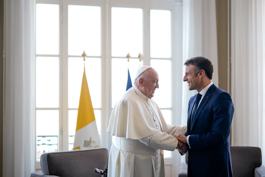 Pour Marseille, pour notre pays, fierté d’accueillir Sa Sainteté le Pape François à l'occasion des Rencontres Méditerranéennes.