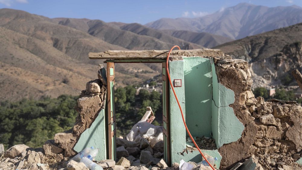 Panique alors qu'une réplique secoue un village marocain près de l'épicentre du séisme