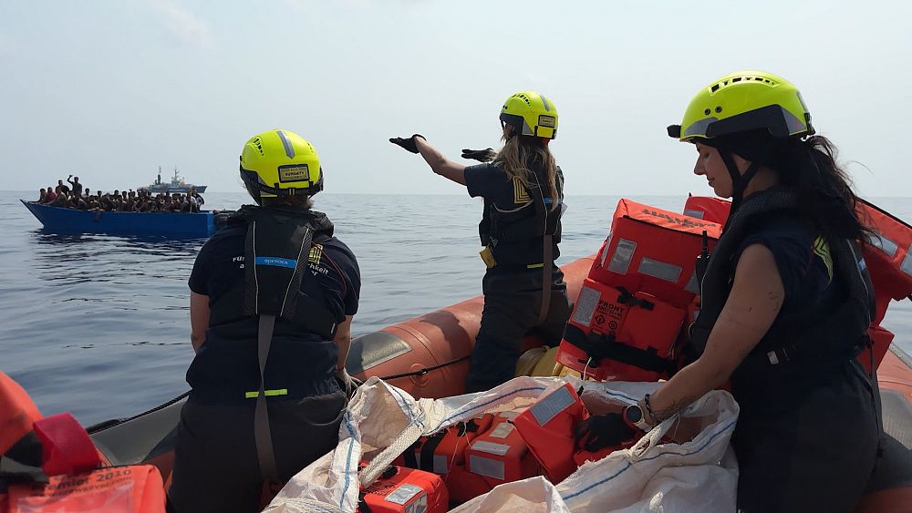 À bord d’un navire de sauvetage sur la route migratoire la plus meurtrière vers l’Europe