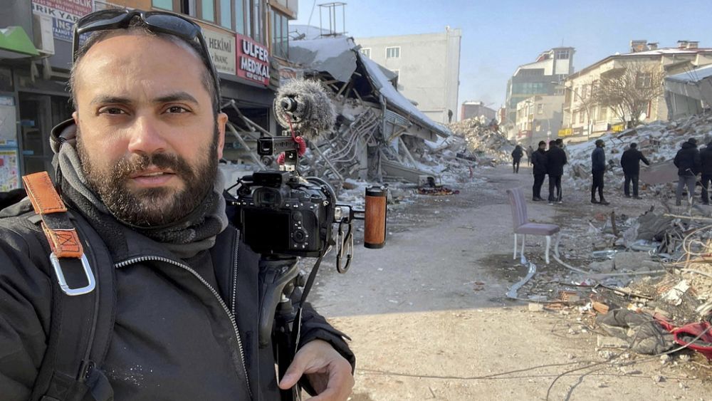 Funérailles du journaliste de Reuters tué au Liban alors qu'il couvrait les affrontements frontaliers avec Israël