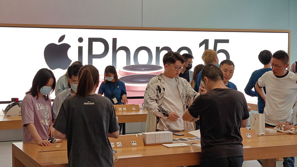Le fisc chinois enquête sur le principal fournisseur d'iPhone d'Apple, Foxconn
