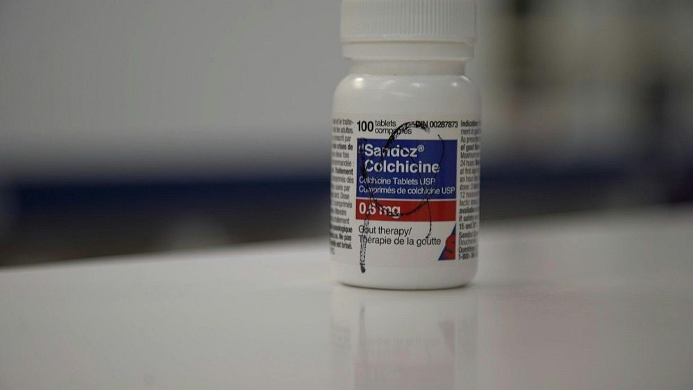 Spécialiste antipoison et médecin résident accusé d'avoir empoisonné mortellement sa femme avec des médicaments contre la goutte