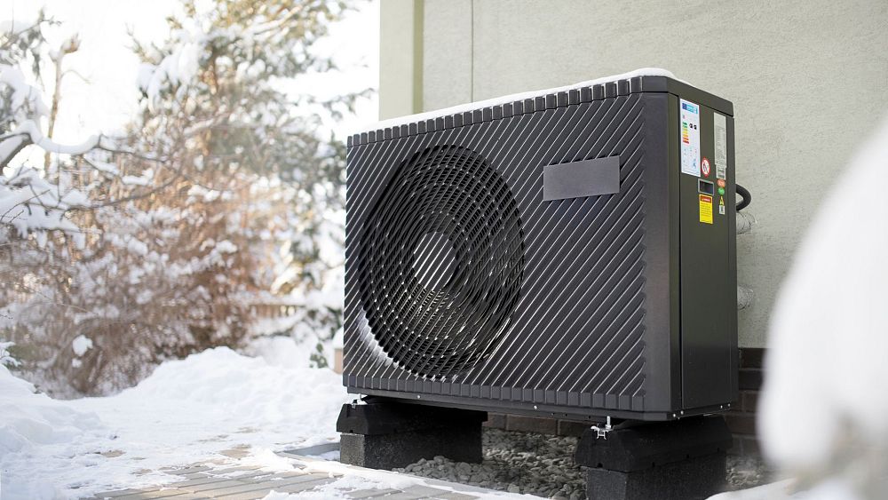 Les pompes à chaleur fonctionnent-elles en hiver ?  Les experts expliquent pourquoi les pays nordiques ont installé le plus d'appareils