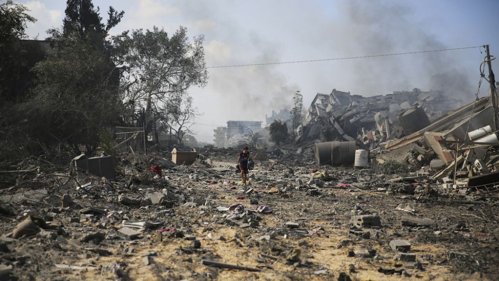 Guerre Israël-Hamas : un quartier du sud de Gaza en ruines après le bombardement israélien