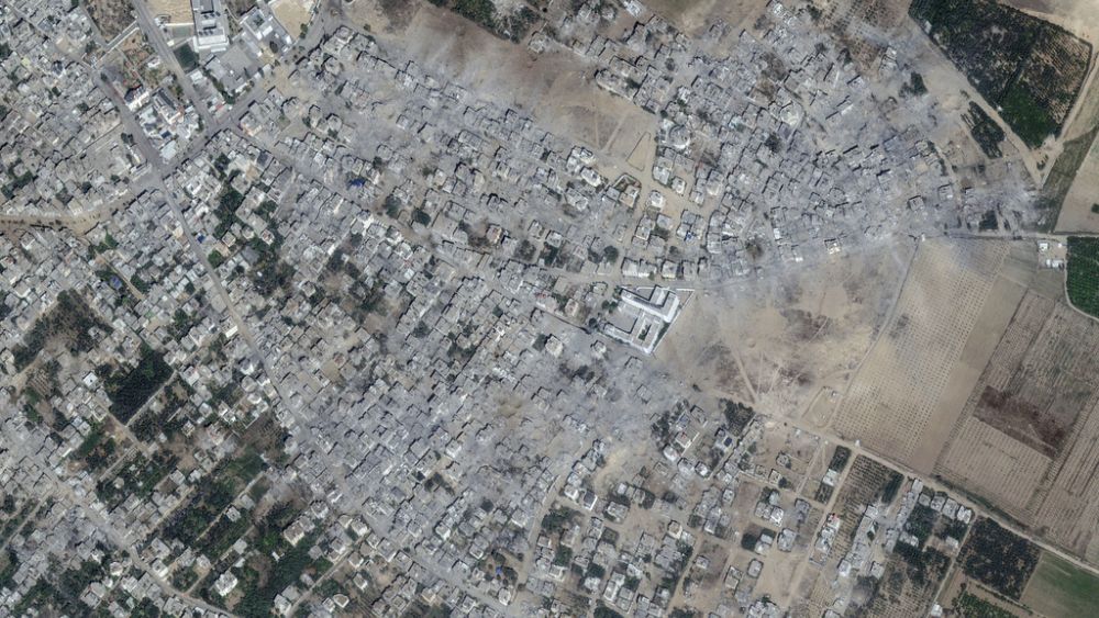 Le nord de Gaza réduit en ruines : des images satellite montrent avant et après les frappes aériennes