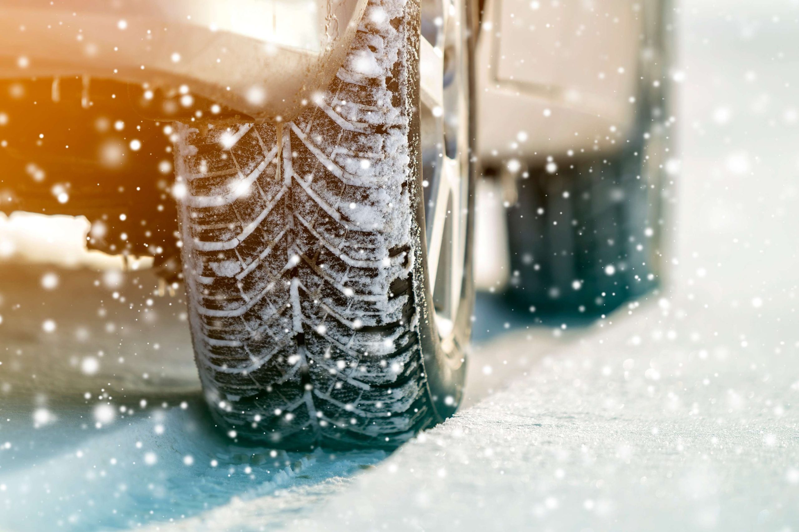 L’importance des pneus lors des longs trajets et comment assurer votre sécurité et votre confort sur la route