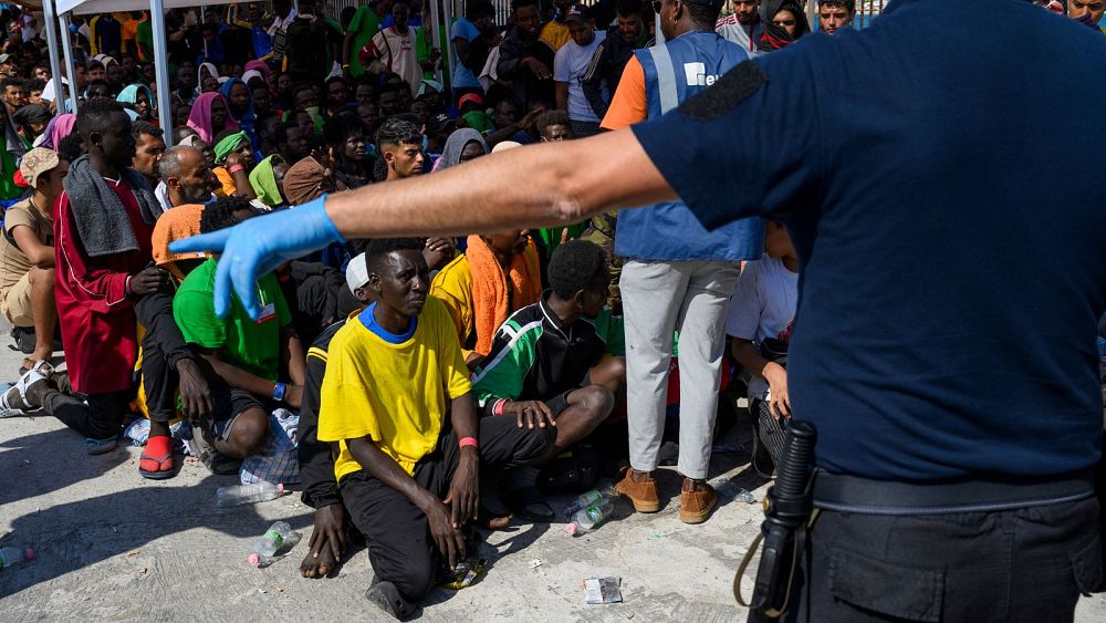 Un tribunal italien bloque l'expulsion d'un migrant vers la Tunisie, affirmant que ce n'est pas un pays sûr