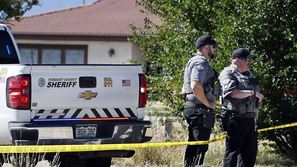 Une maison funéraire effectuant des enterrements « verts » fait l'objet d'une enquête pour stockage inapproprié des corps