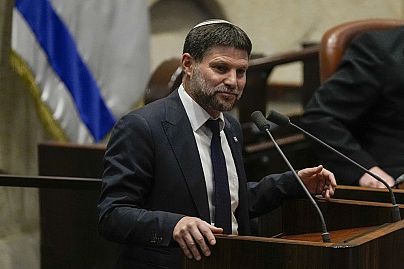 Le ministre israélien des Finances, Bezalel Smotrich, s'exprime à la Knesset, le parlement israélien, à Jérusalem, le 10 juillet 2023.