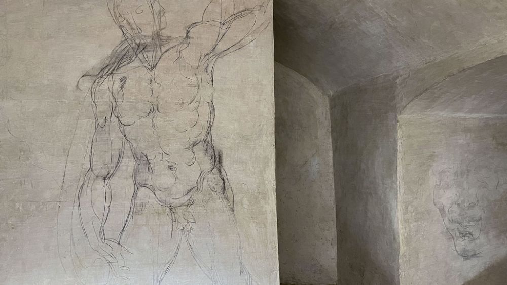 Une salle secrète exposant prétendument des dessins de Michel-Ange est ouverte au public à Florence