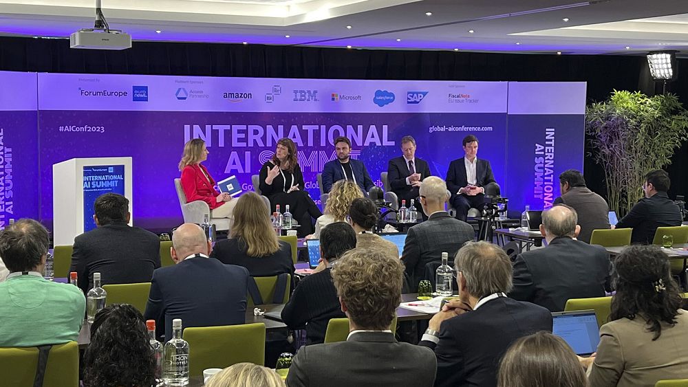 En direct. Les meilleurs experts européens discutent de l'avenir de l'IA à Bruxelles