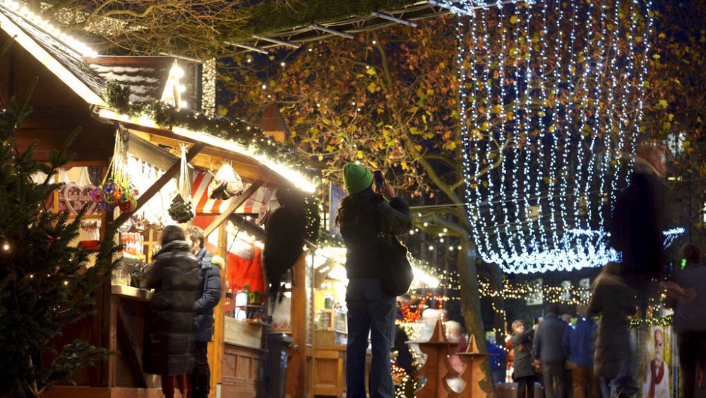 Le zoo de Berlin commence les festivités avec un jardin de Noël sur le thème de la jungle