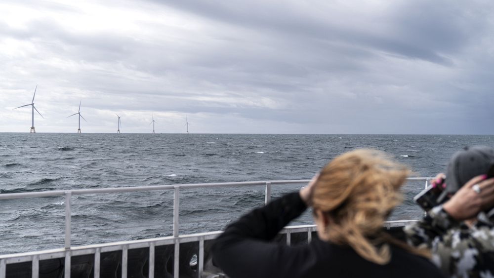 Les actions d'Ørsted plongent après l'abandon de projets éoliens américains