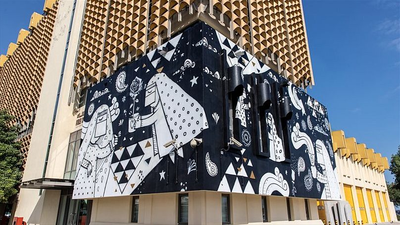 La fresque emblématique de Moubarak à la caserne des pompiers est restée en place pendant trois ans