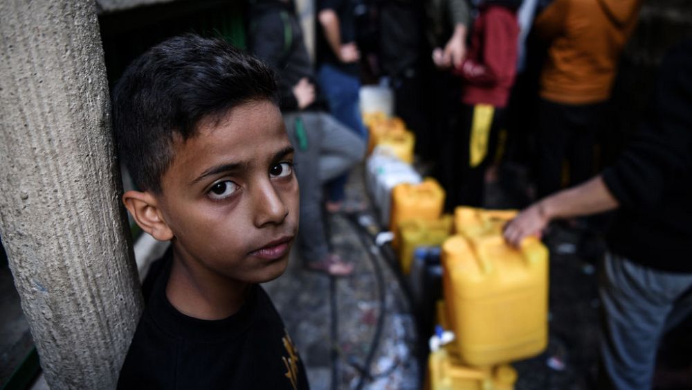 Guerre Israël-Hamas : l'UNRWA qualifie Gaza d'« enfer sur terre » alors que de violents combats se poursuivent avec davantage de soutien américain