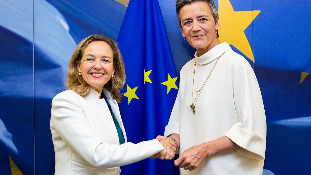 Politique de l'UE.  L'Espagnole Nadia Calviño remporte la bataille pour diriger la Banque d'investissement de l'UE