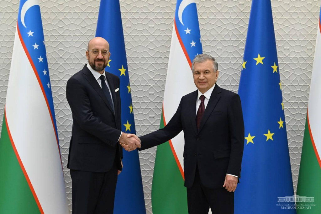 Président du Conseil européen Charles Michel et président de l'Ouzbékistan Shavkat Mirziyoyev.