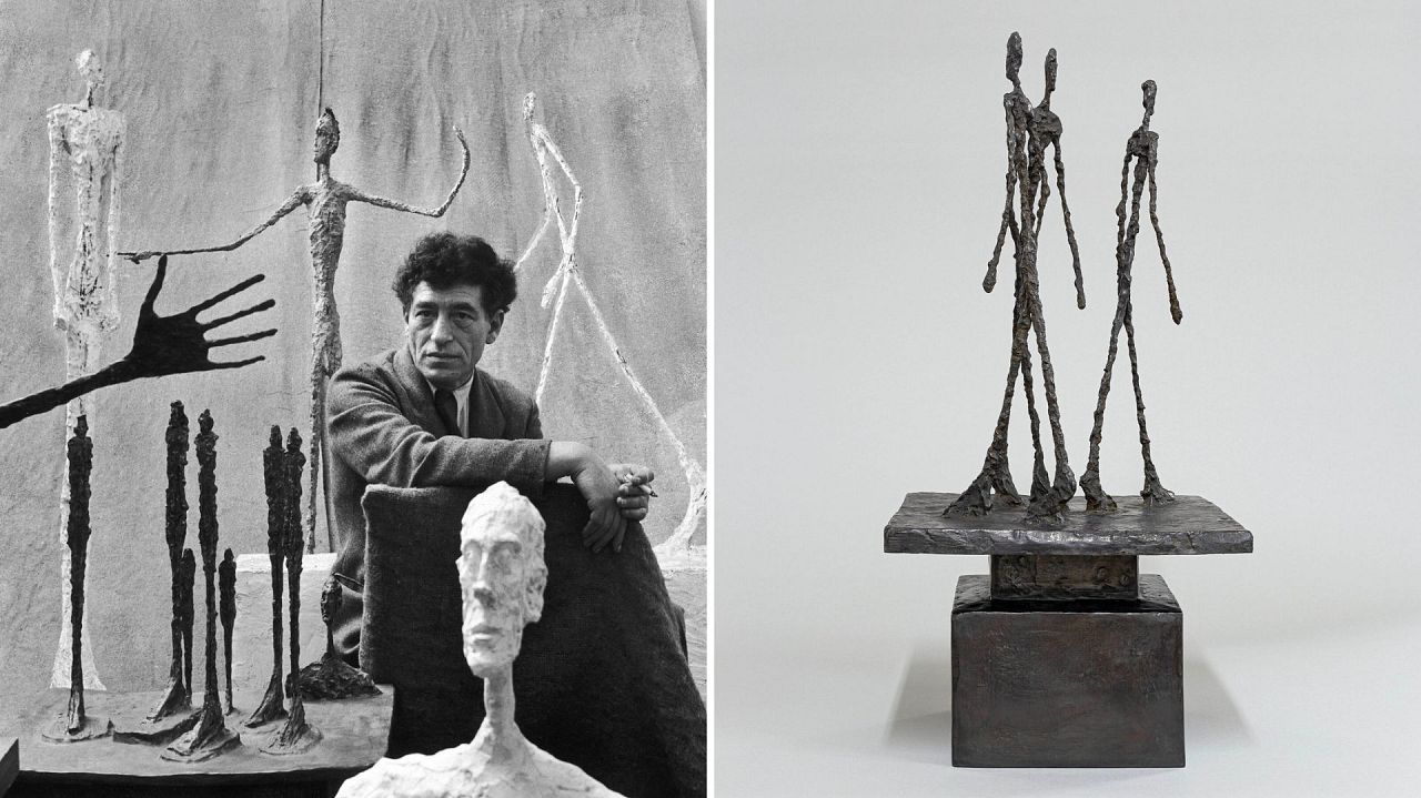 Alberto Giacometti photographié à gauche. Trois hommes qui marchent d'Alberto Giacometti illustré à droite