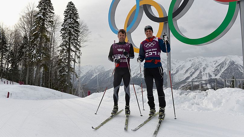 Le prince héritier Frederik du Danemark en photo avec l'athlète Martin Muller lors de la 13e journée des Jeux olympiques d'hiver de Sotchi 2014, le 20 février 2014.