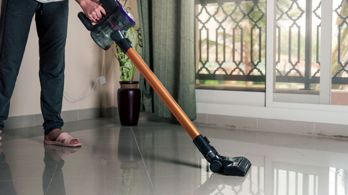 An image showing a bag-free vacuum cleaner