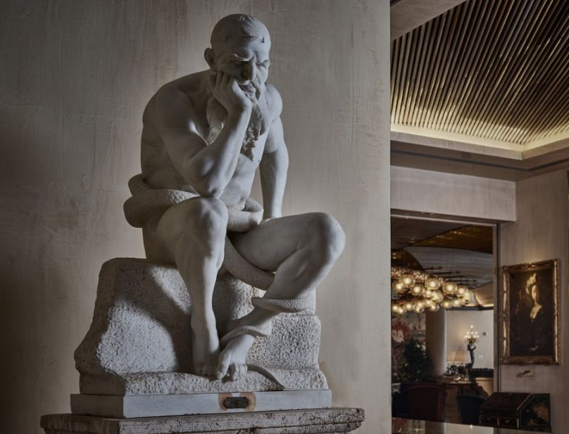 Minos de Cesare Zocchi exposé à l'hôtel Cavalieri Waldorf Astoria