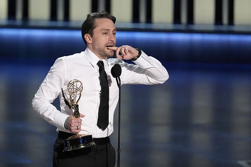 Kieran Culkin accepte le prix du meilleur acteur principal dans une série dramatique pour