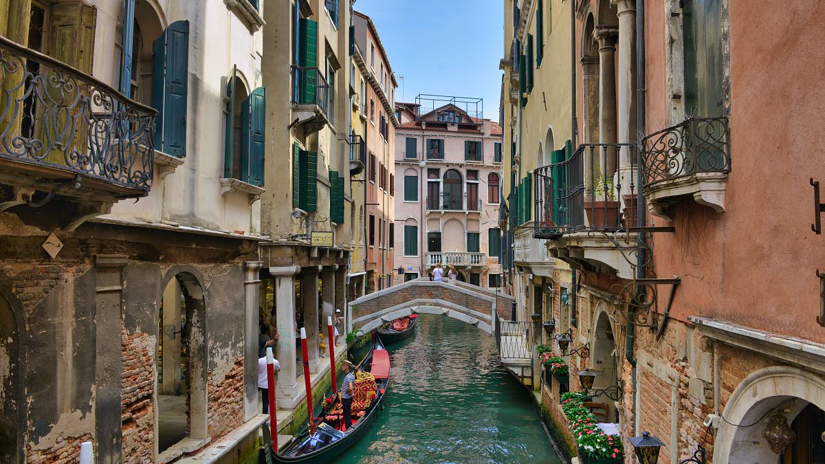 Venice will introduce a tourist tax on peak weekends in 2024.