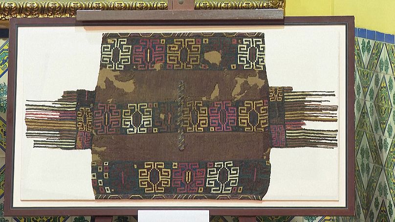 Un textile de la culture Nazca 200 avant JC revenu d'Allemagne