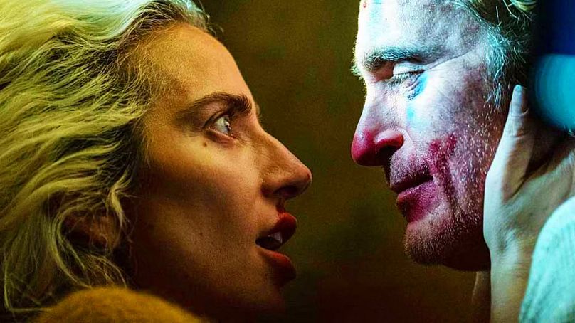 Lady Gaga et Joaquin Phoenix dans Joker : Folie À Deux