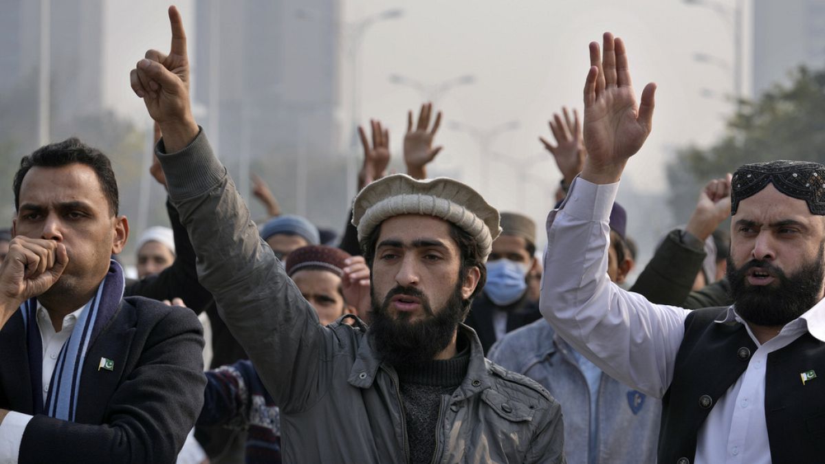 Members of Muslim Talba Mahaz Pakistan chant slogans at a demonstration to condemn Iran strike in the Pakistani border area, in Islamabad, Pakistan on Thursday