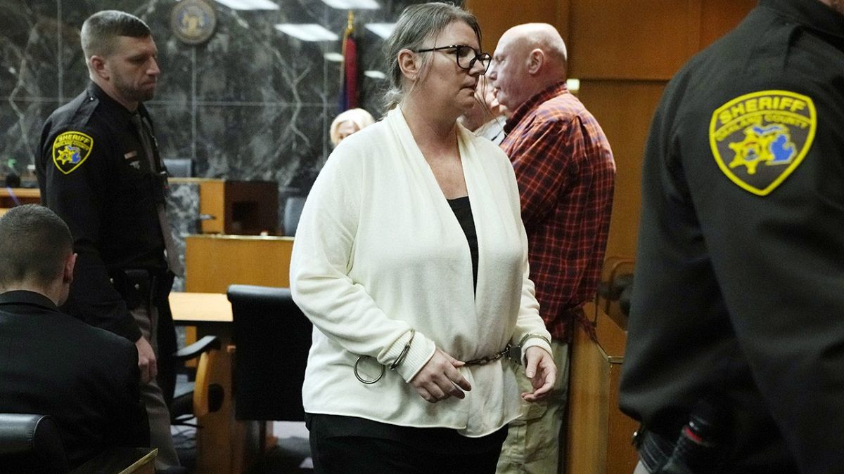 Jennifer Crumbley walks into the Oakland County courtroom of Judge Cheryl Matthews before being found guilty on four counts of involuntary manslaughter on Tuesday, Feb. 6.