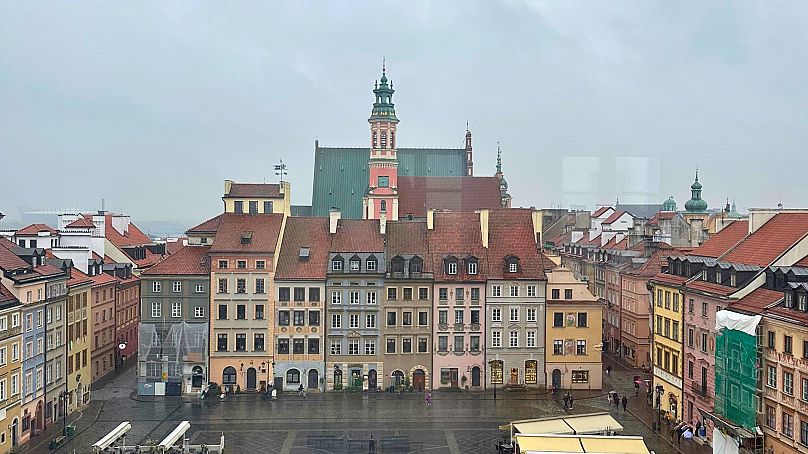 La vieille ville de Varsovie a été restaurée après la Seconde Guerre mondiale.
