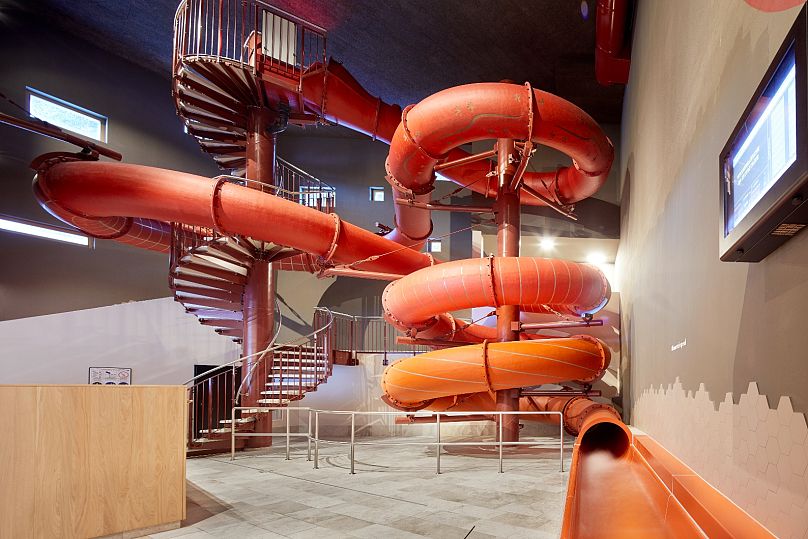 Toboggans aquatiques en station : du plaisir pour les petits et les grands