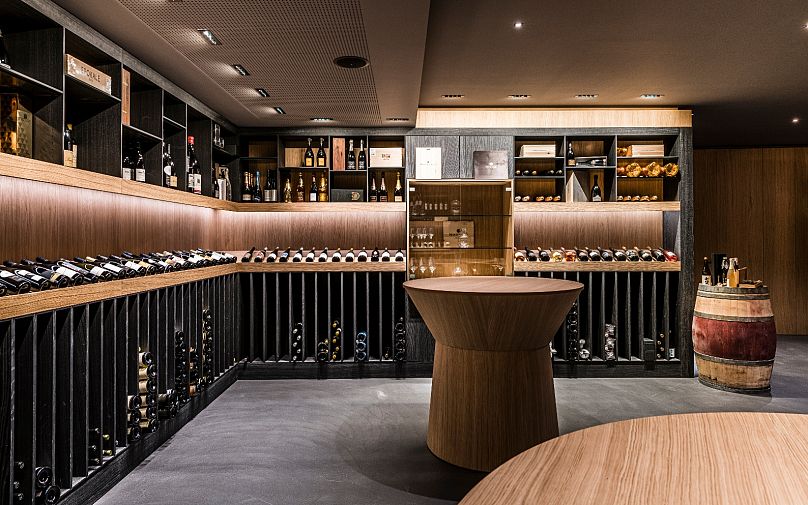 De quoi plaire aussi aux adultes : l'offre de vins de la station