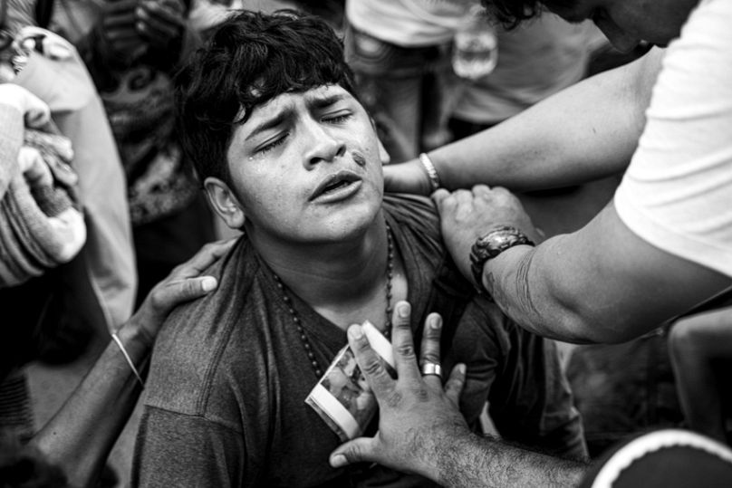 Captifs d'Ernesto Benavides