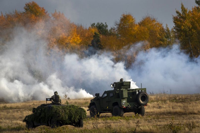 Un exercice de l'OTAN à l'ouest de la capitale Vilnius, en Lituanie, le samedi 8 octobre 2022.