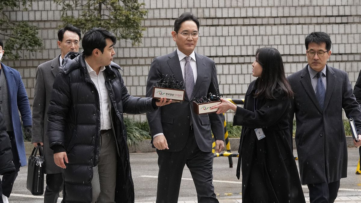 Samsung Electronics Chairman Lee Jae-yong, center, arrives at the Seoul Central District Court in Seoul, South Korea. Feb. 5, 2024.