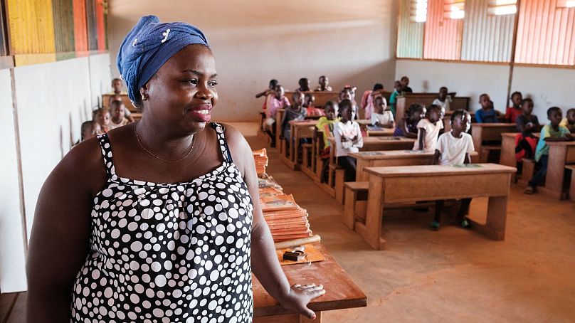 Les salaires et le logement des enseignants sont également pris en charge par Precious Woods.