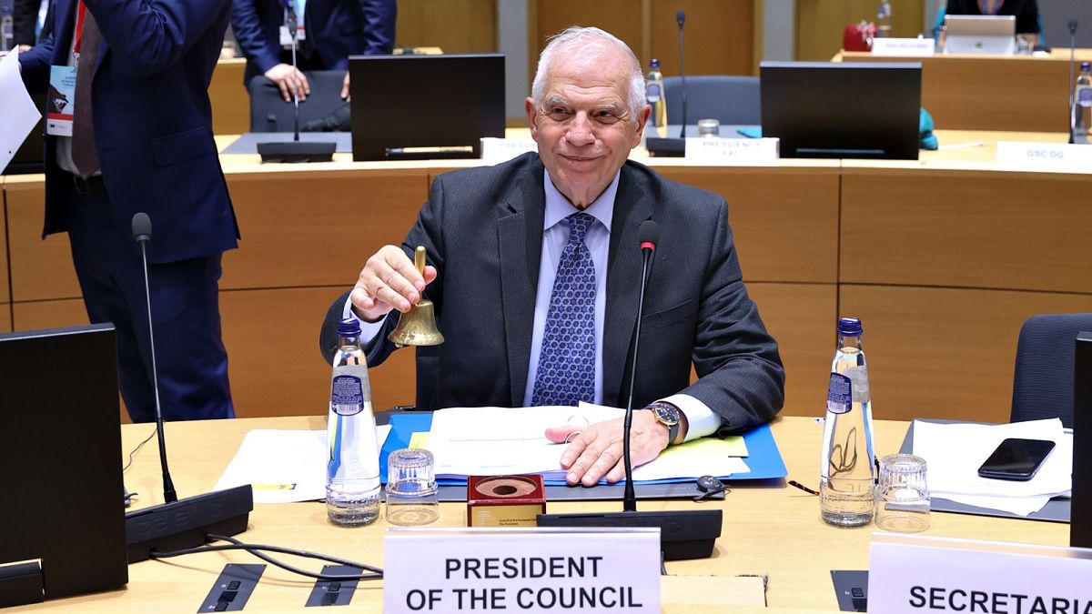 Foreign affairs ministers met on Monday in Brussels to discuss Russia